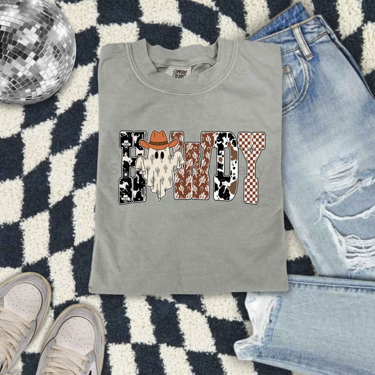 Howdy Western Ghost Graphic Tee