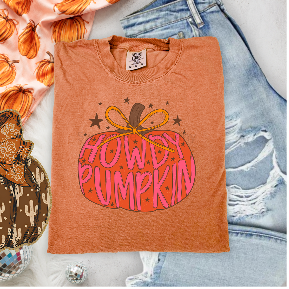 Howdy Pumpkin Retro Fall Graphic Tee