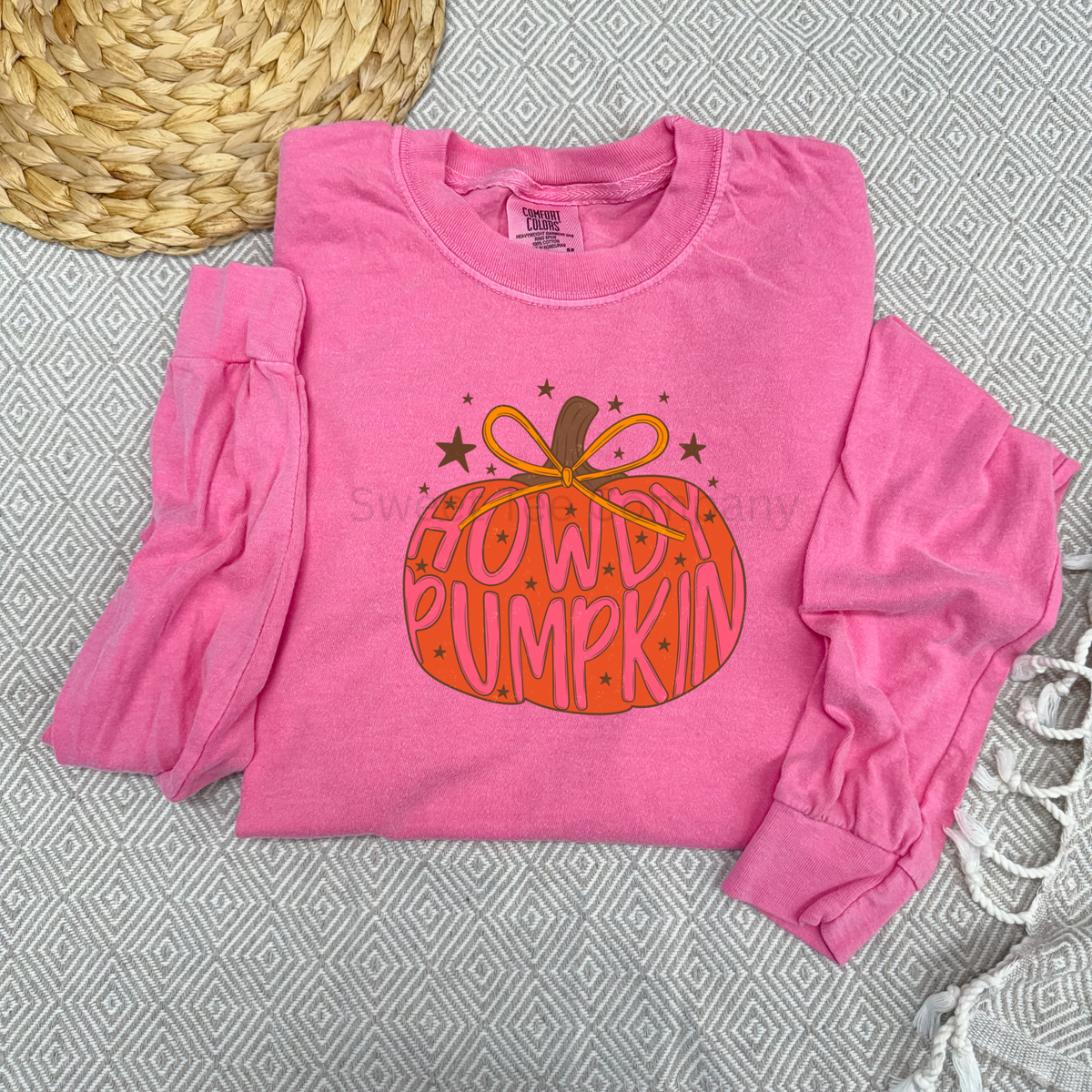 Howdy Pumpkin Retro Fall Graphic Tee