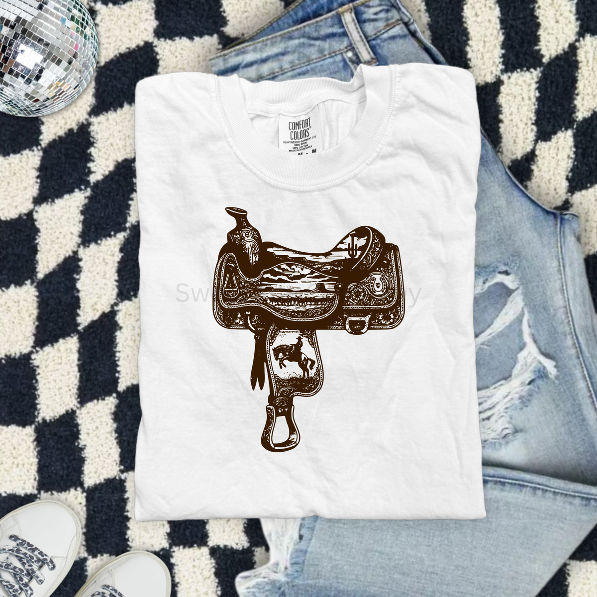 Vintage Western Saddle Graphic Tee
