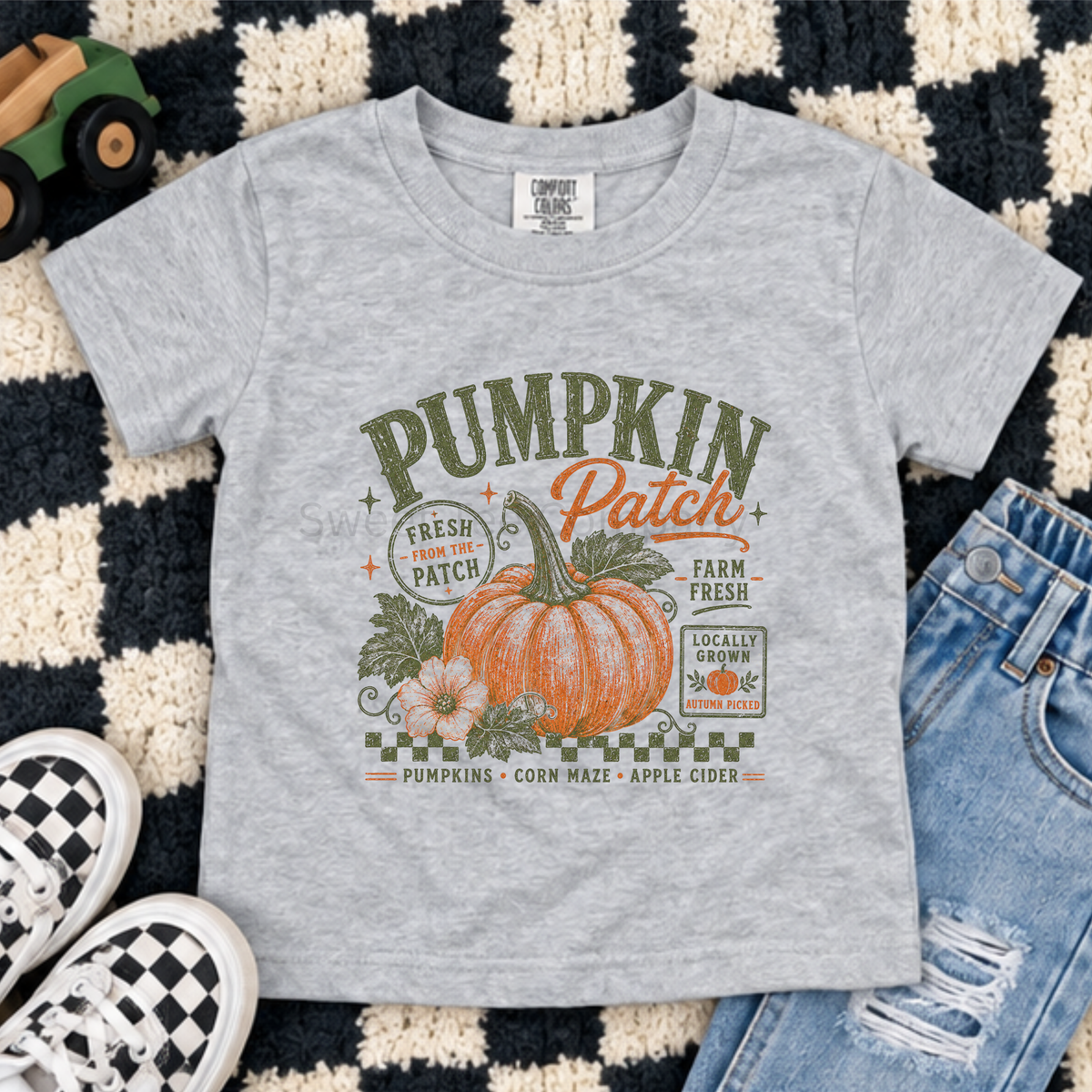 Vintage Pumpkin Patch Fall Youth Tee